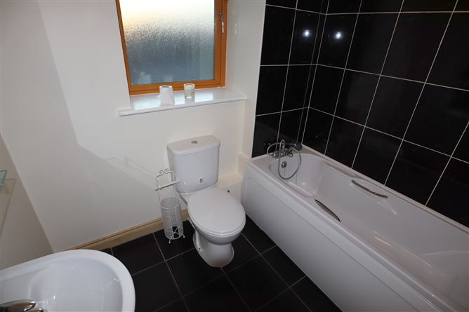 17 Park Vale, Grange Rath, Drogheda, Louth