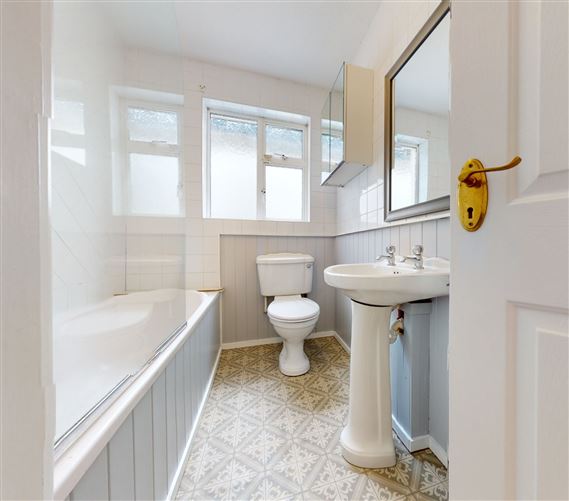 21 Cherrywood, Loughlinstown, Dublin 18