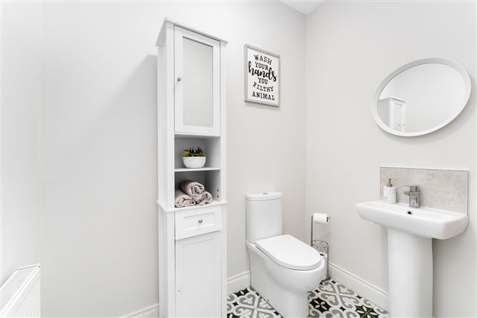 2 Somerton Court, Lucan