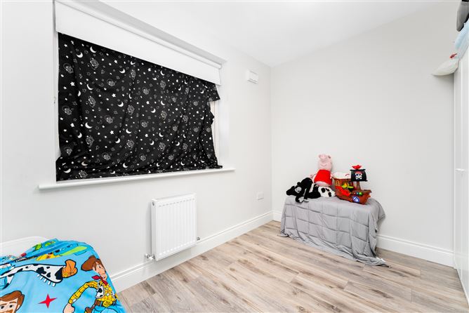 2 Somerton Court, Lucan