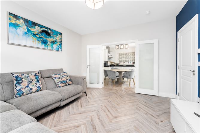 2 Somerton Court, Lucan