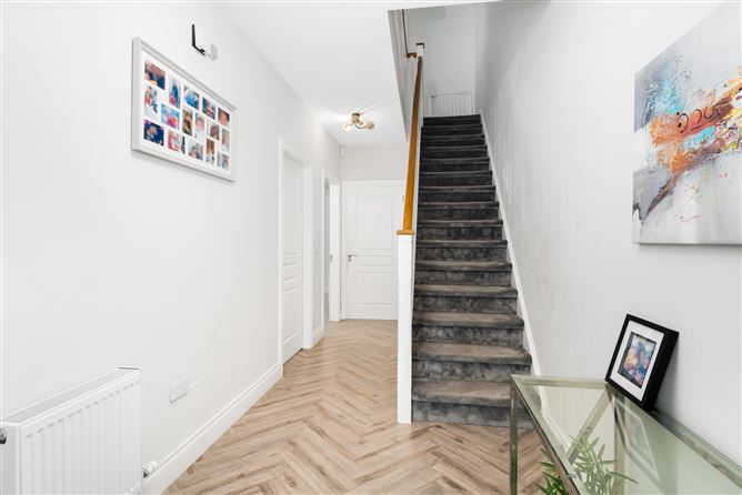 2 Somerton Court, Lucan