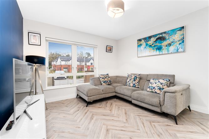 2 Somerton Court, Lucan