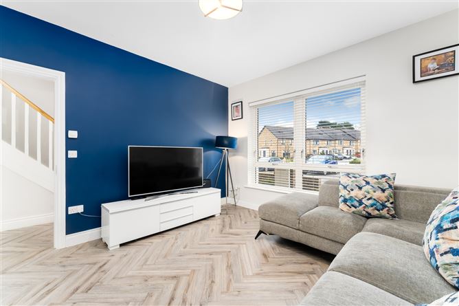 2 Somerton Court, Lucan