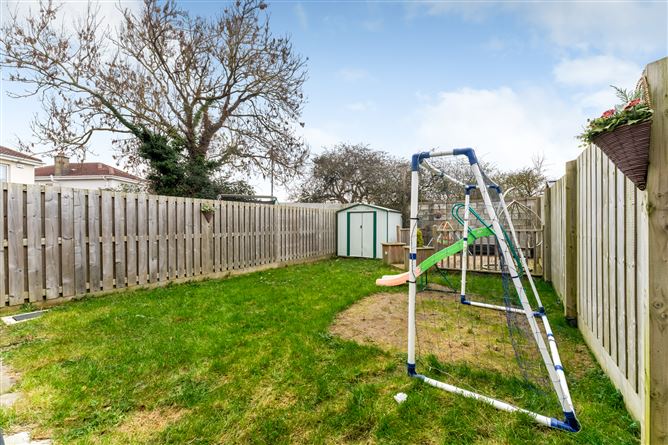 2 Somerton Court, Lucan