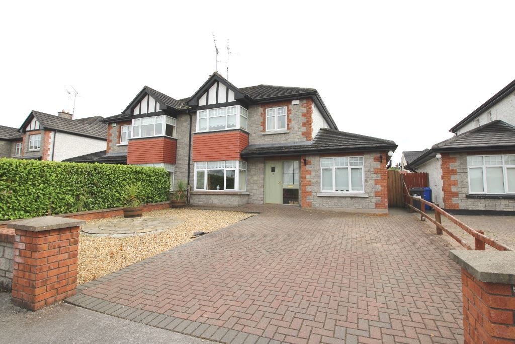 8 Deerpark Manor, Virginia, Cavan