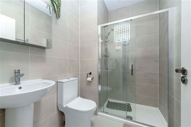 39 Graydon Crescent, Newcastle, Co.Dublin