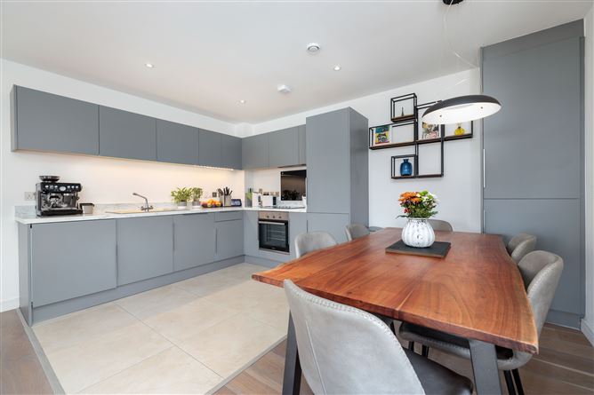 6 Hawthorn House, The Walk, Carrickmines Green, Carrickmines, Dublin 18