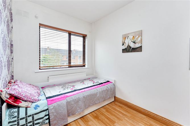 16 Castleknock Vale, Laurel Lodge, Castleknock, Dublin 15, County Dublin