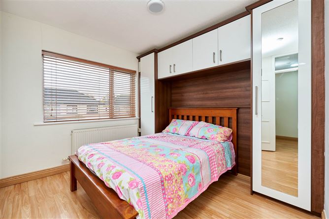 16 Castleknock Vale, Laurel Lodge, Castleknock, Dublin 15, County Dublin