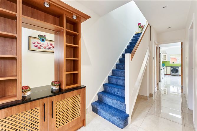 16 Castleknock Vale, Laurel Lodge, Castleknock, Dublin 15, County Dublin