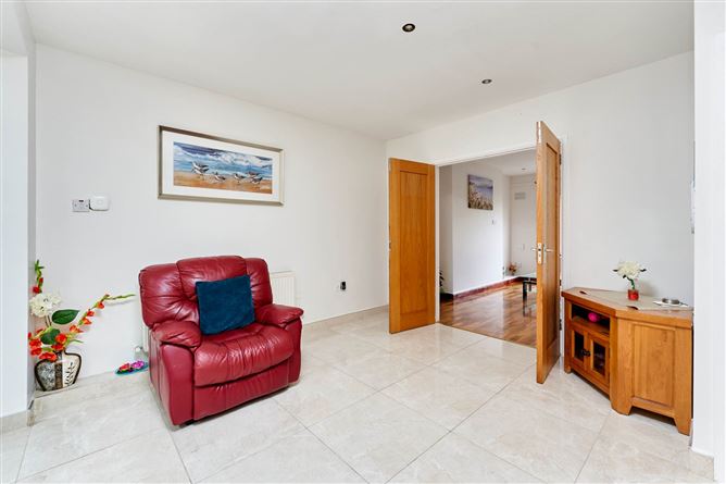16 Castleknock Vale, Laurel Lodge, Castleknock, Dublin 15, County Dublin