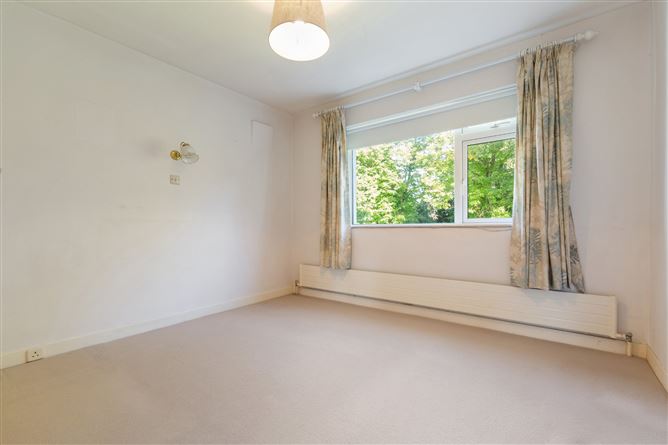 3 Gleann na Smol, Stradbrook Road, Blackrock, Co. Dublin