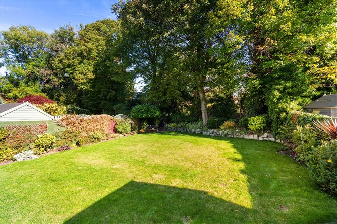 3 Gleann na Smol, Stradbrook Road, Blackrock, Co. Dublin