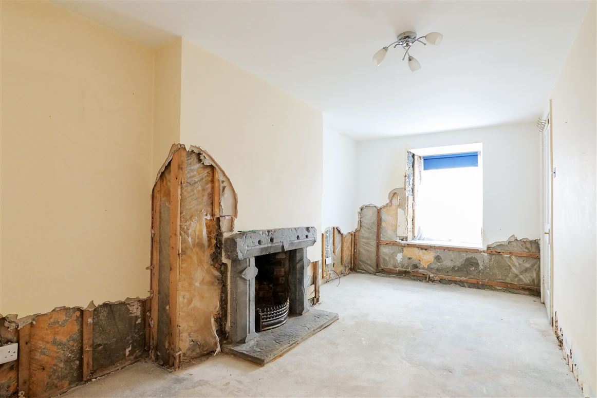 An Caladh, The Quay, Kinvara, Galway  An Caladh, The Quay, Kinvara, Galway