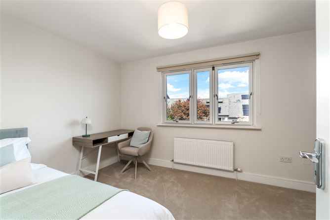 Photo 15 of 23 — 30 Belarmine Court, Belarmine, Stepaside, Dublin 18