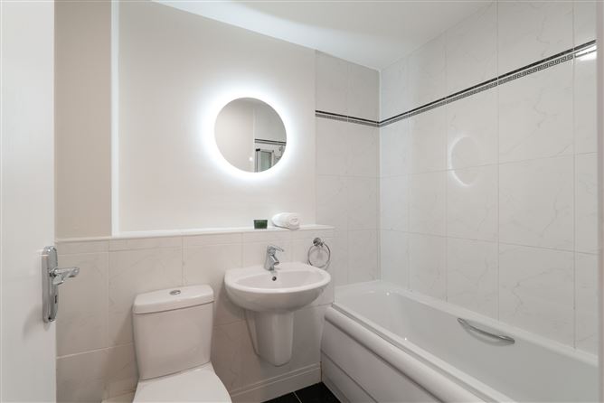 Photo 19 of 23 — 30 Belarmine Court, Belarmine, Stepaside, Dublin 18