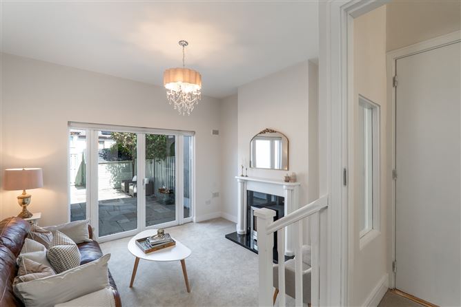 30 Belarmine Court, Belarmine, Stepaside, Dublin 18