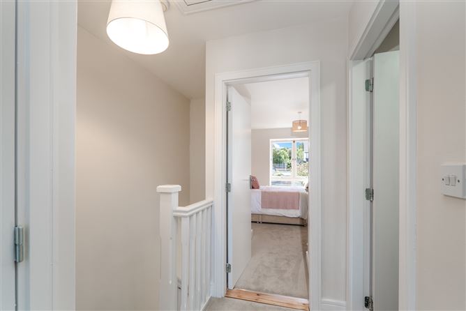 Photo 10 of 23 — 30 Belarmine Court, Belarmine, Stepaside, Dublin 18