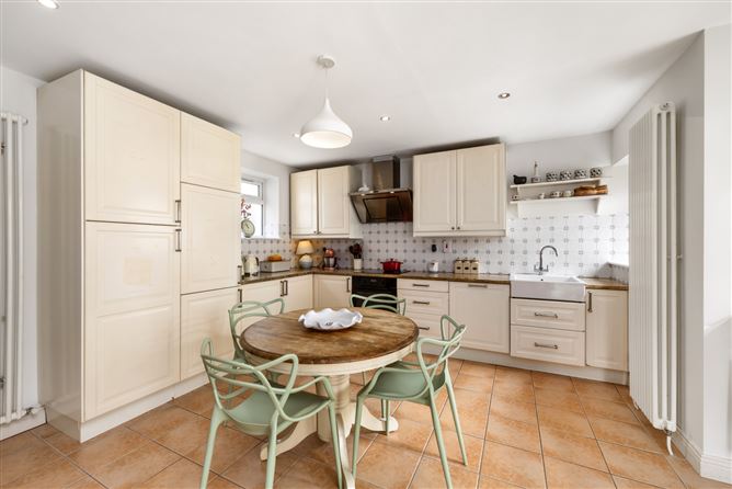 30 Main Street, Howth, Co. Dublin