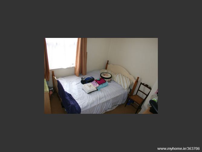 180 Oliver Plunkett Avenue, Stella Gardens, Irishtown, Dublin 4 P J O