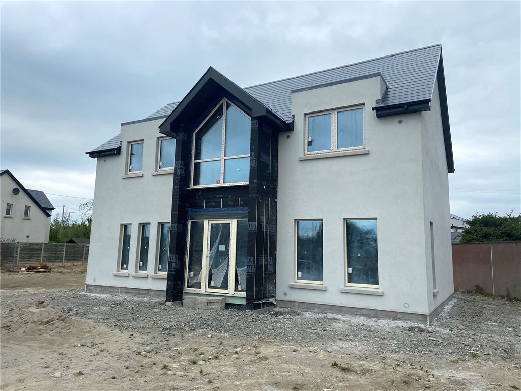 3 Grange Lough, Rosslare Strand, Co. Wexford.