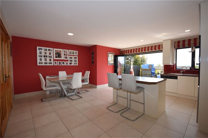53 Solomons Court, Letterkenny, Co. Donegal