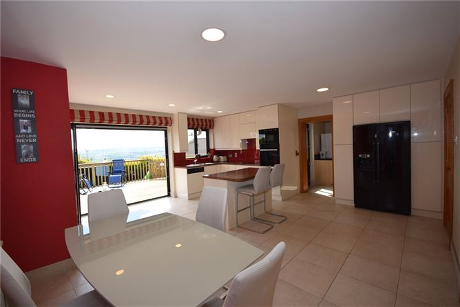 53 Solomons Court, Letterkenny, Co. Donegal