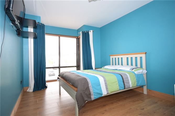 53 Solomons Court, Letterkenny, Co. Donegal
