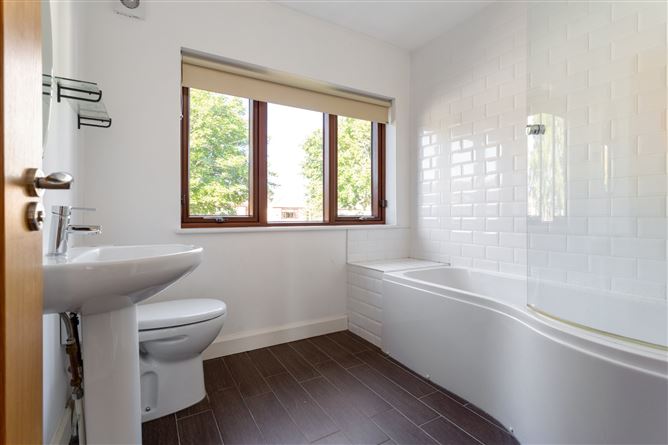 64 Pecks Lane, Castleknock, Dublin 15