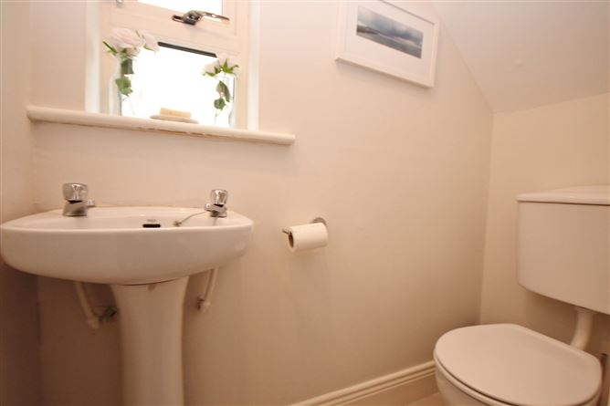 11 Esker Meadow Green, Lucan, Dublin