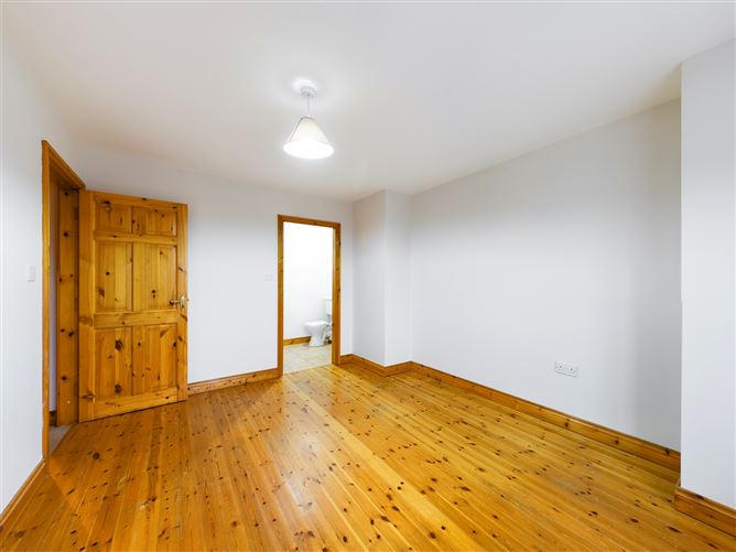 109 Lios Ard, Tulla Road, Ennis, Co. Clare