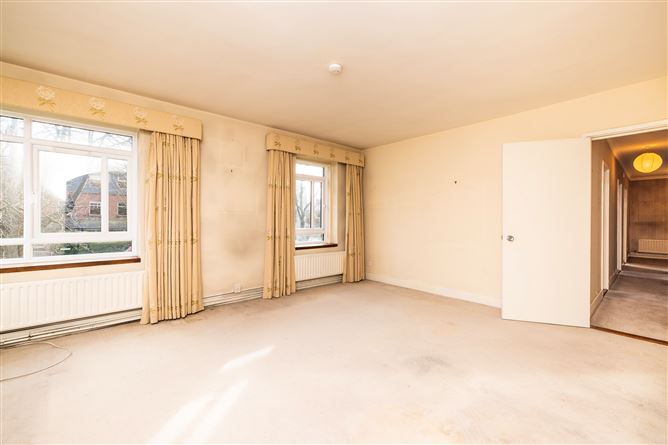12 Clyde Court, Clyde Road, , Ballsbridge, Dublin 4
