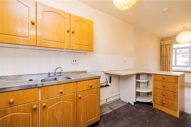 12 Clyde Court, Clyde Road, , Ballsbridge, Dublin 4