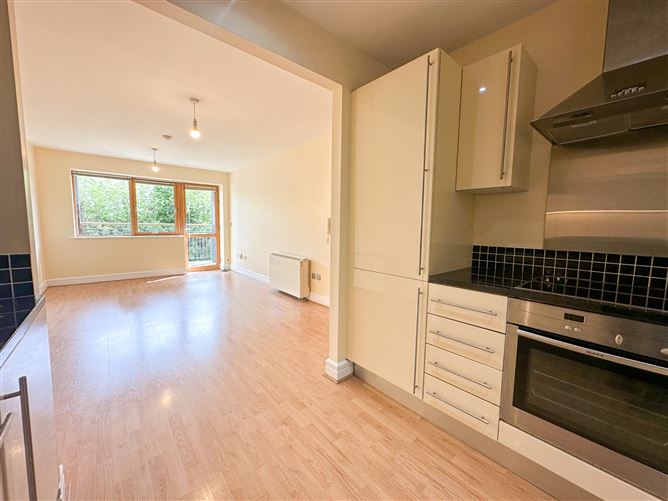 44 The Cresent, Carrickmines Manor, Carrickmines, Dublin 18 Morrison