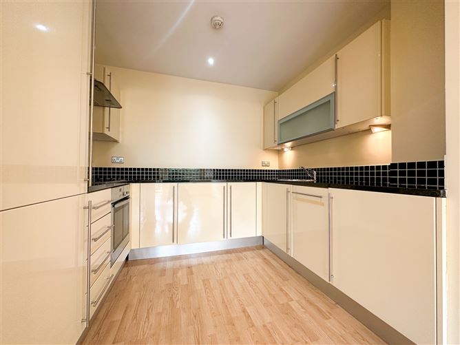 44 The Cresent, Carrickmines Manor, Carrickmines, Dublin 18 Morrison