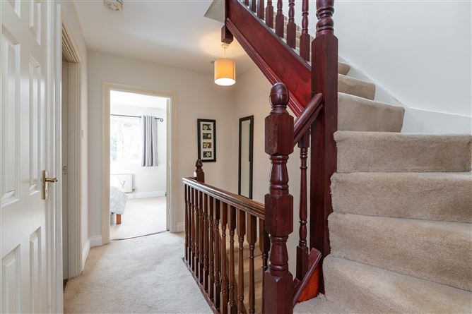 22 Cruagh Close, Stepaside, Dublin 18