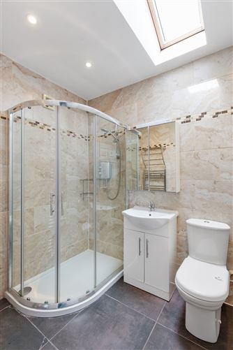2 Cabinteely Drive, Cabinteely, Dublin 18