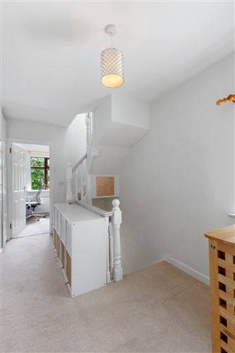 2 Cabinteely Drive, Cabinteely, Dublin 18