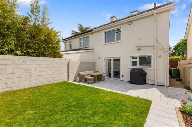 2 Cabinteely Drive, Cabinteely, Dublin 18