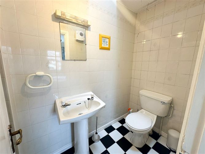 36 The Elms, Forster Street, Galway