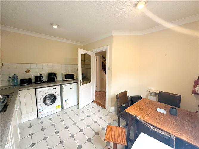 36 The Elms, Forster Street, Galway