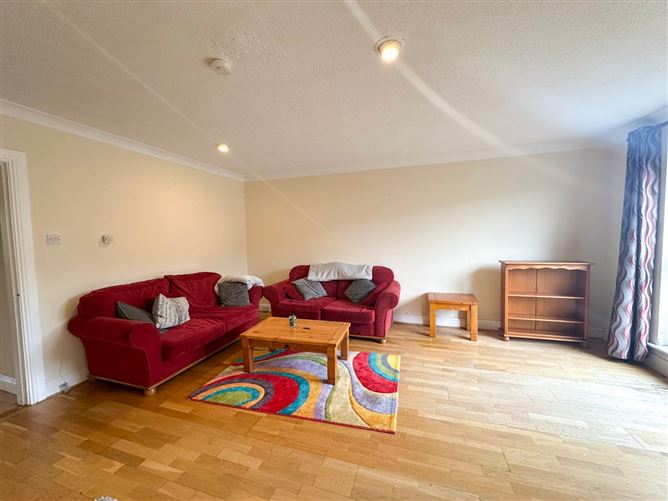 36 The Elms, Forster Street, Galway