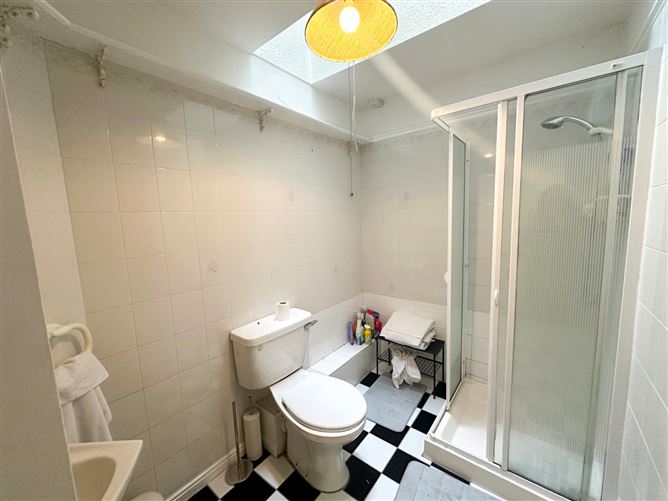 36 The Elms, Forster Street, Galway