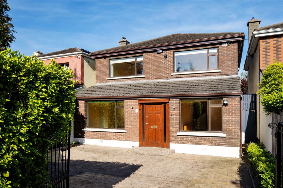 4 Clonkeen Lawn, Clonkeen Road, Deansgrange, Blackrock, Co. Dublin