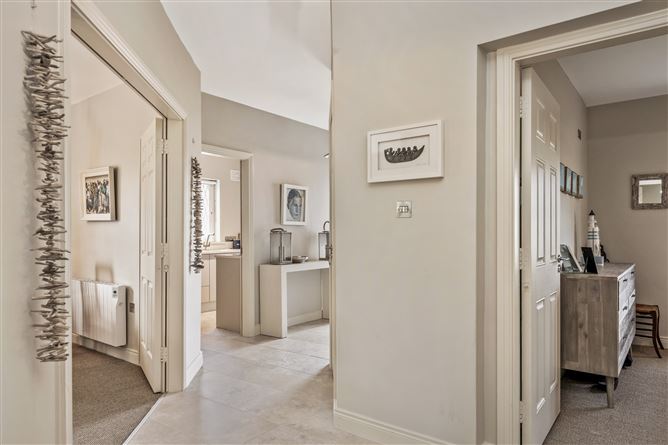 Apartment 25 Fairway Drive, Rosslare Strand, Wexford