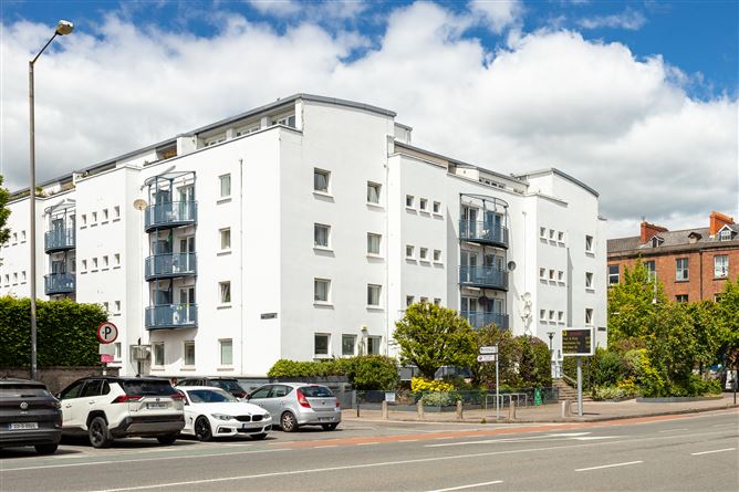 Main image for Apartment 50B, South Terrace Court, Cork City