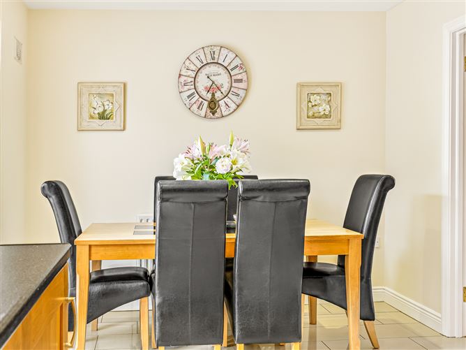 88 The Meadows, Cornelscourt, Newbridge, Kildare