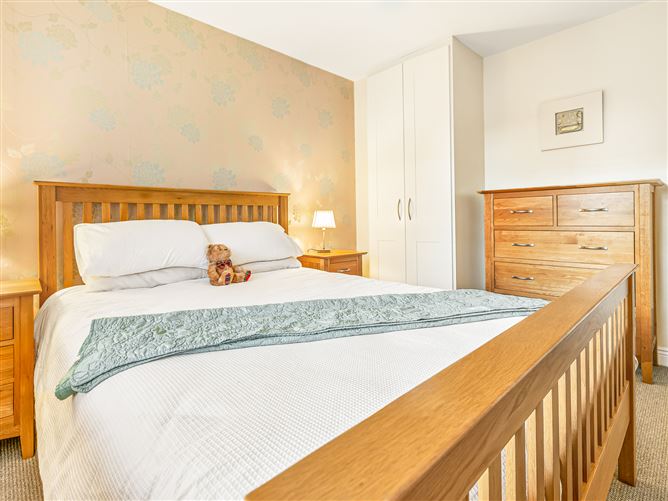 88 The Meadows, Cornelscourt, Newbridge, Kildare