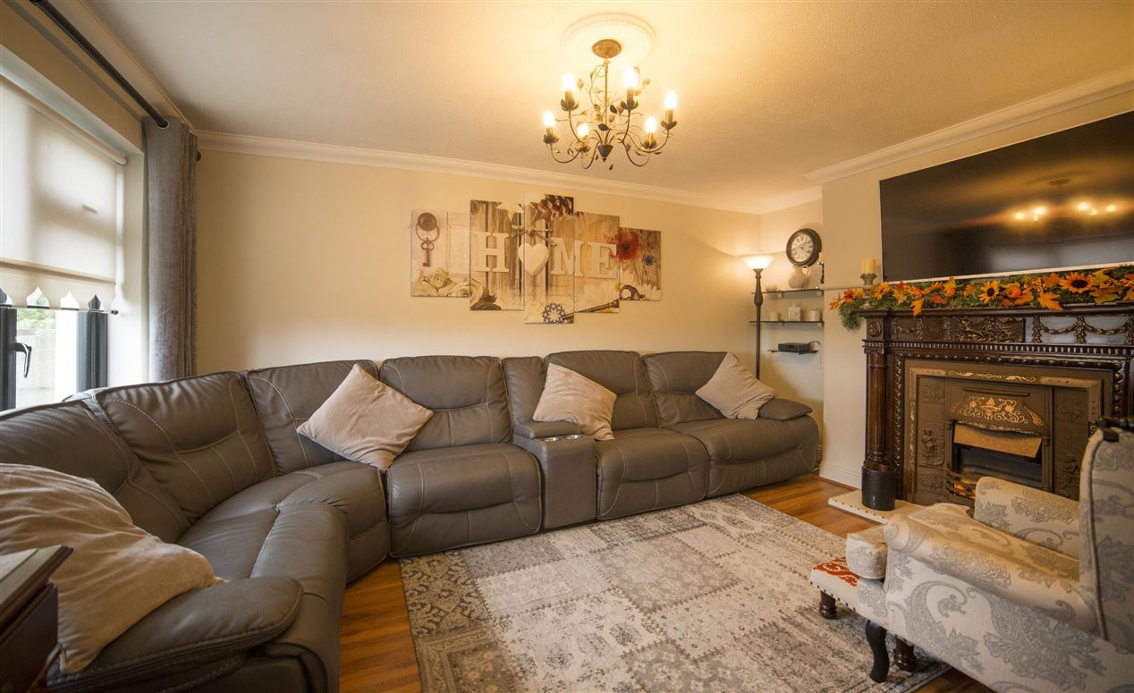 42 Drumcairn Avenue, Fettercairn, Tallaght, Dublin
